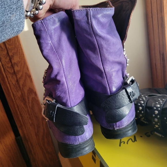 RARE A.S.98 Sabey Studded Leather Boots, Purple, Womens EU 40, US 9.5-10, EUC - Picture 3 of 4